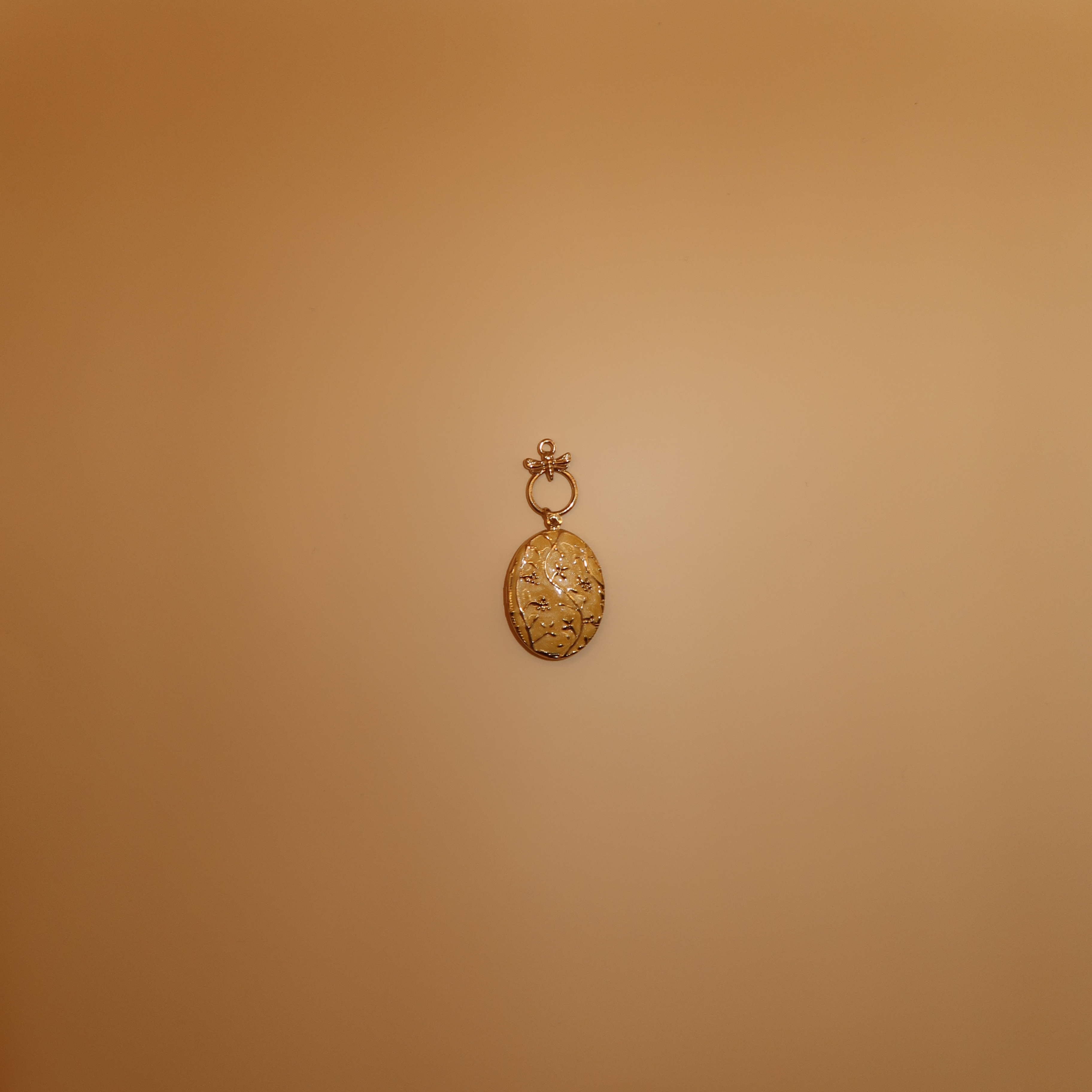 065