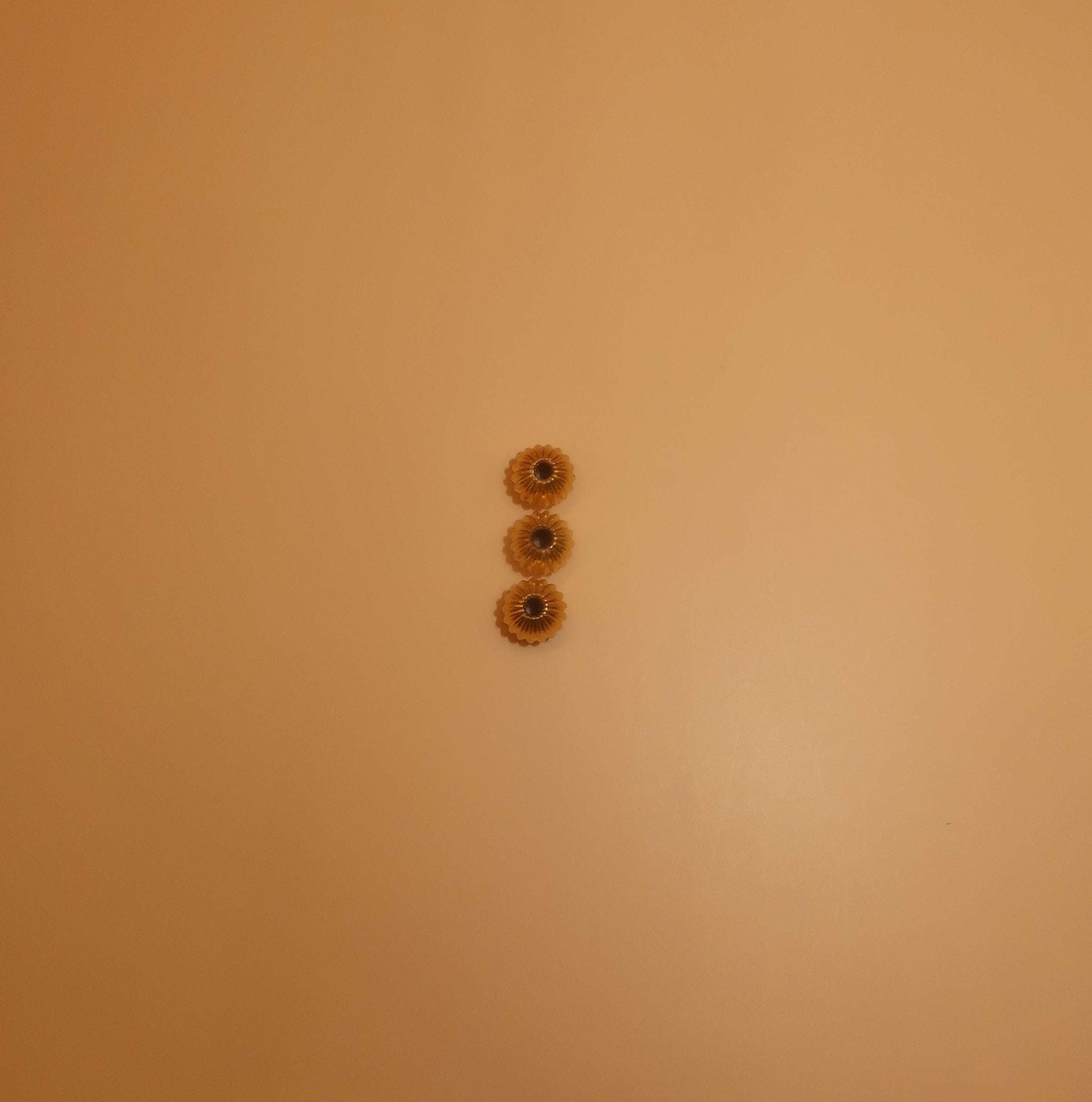 039